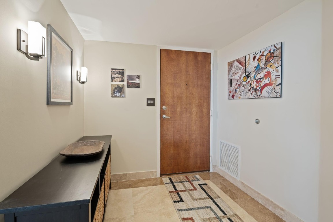 THE VUE - Residential