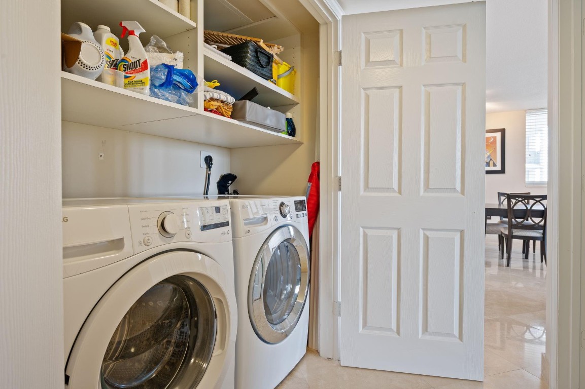 THE VUE - Residential