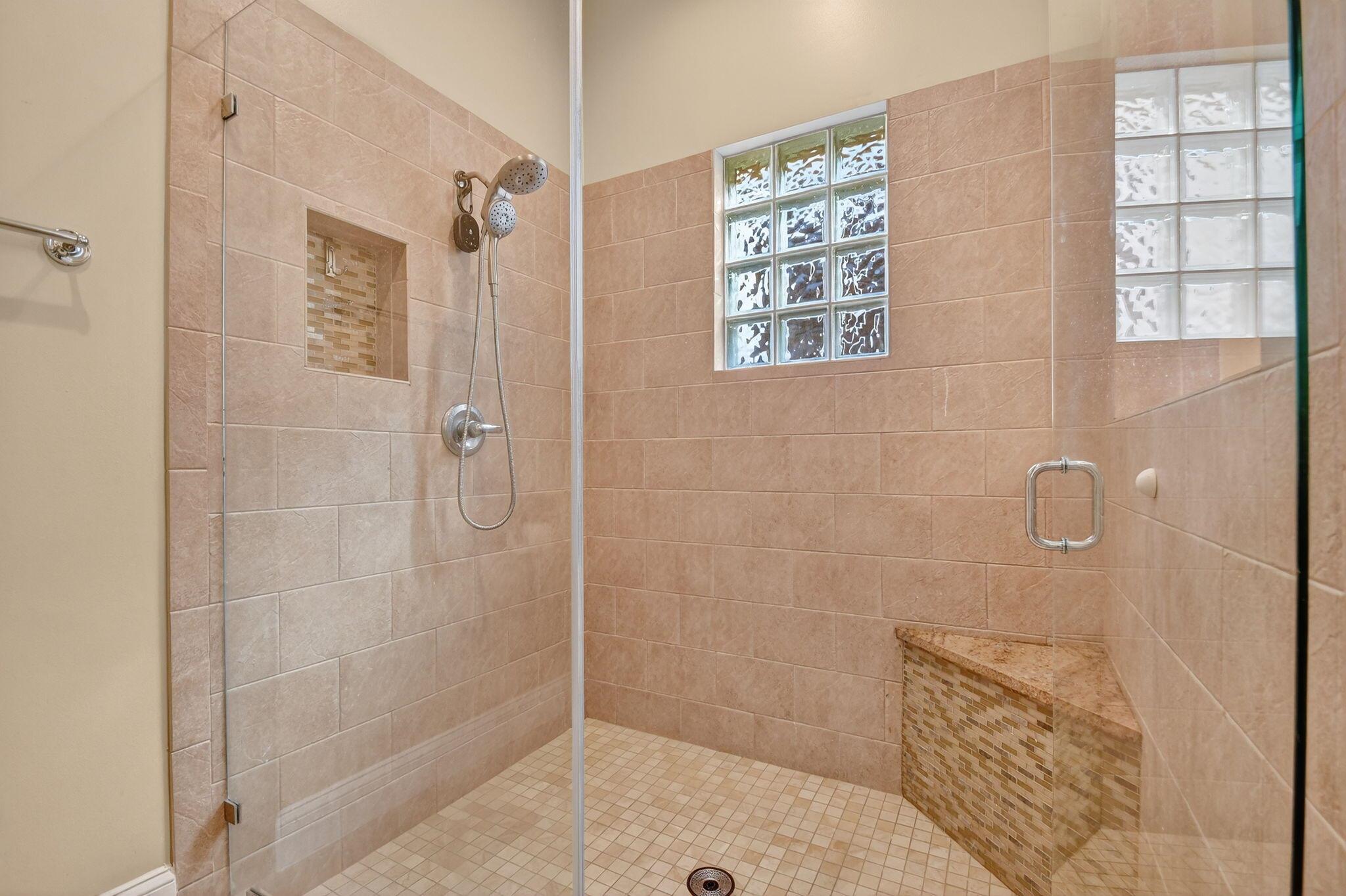 RENAISSANCE SEC 7 - Residential