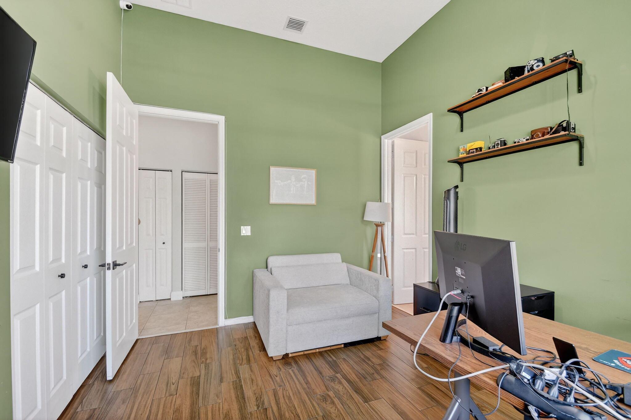 RENAISSANCE SEC 7 - Residential