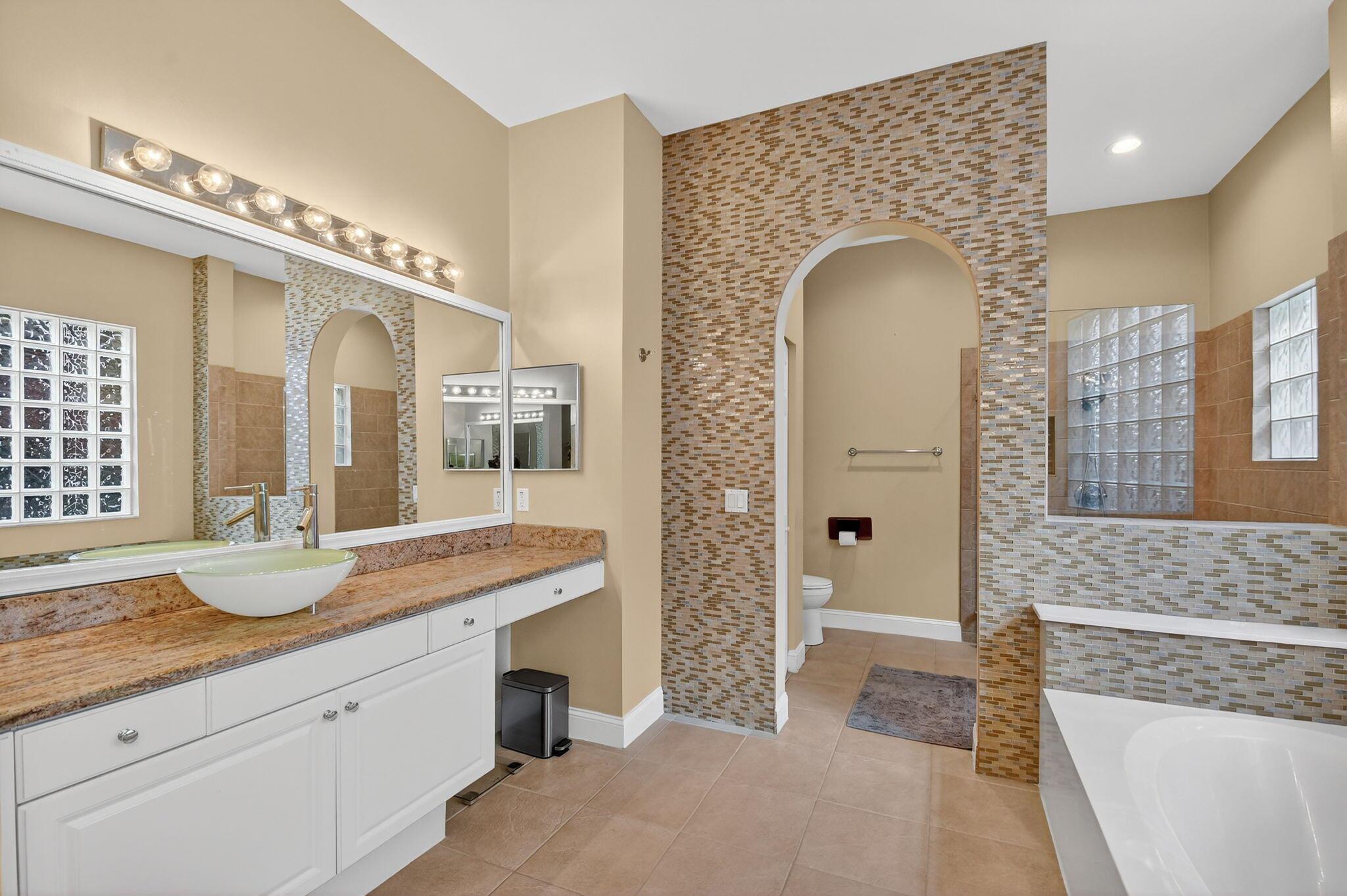 RENAISSANCE SEC 7 - Residential