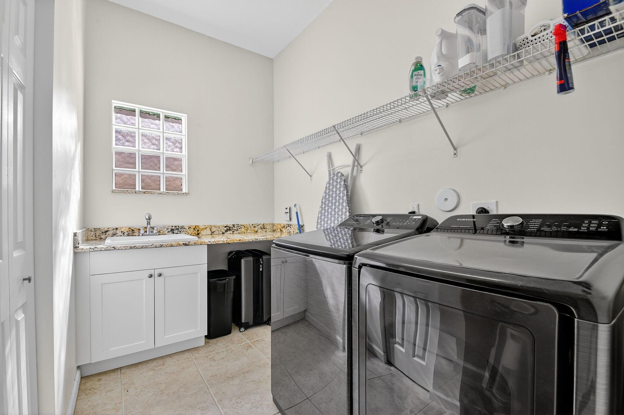 RENAISSANCE SEC 7 - Residential