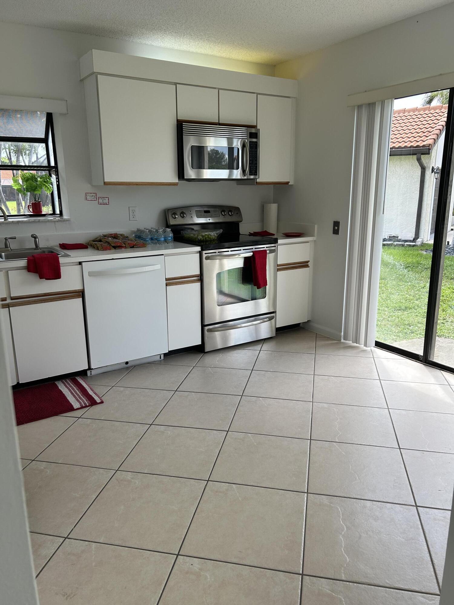 INDEPENDENCE BAY - Residential