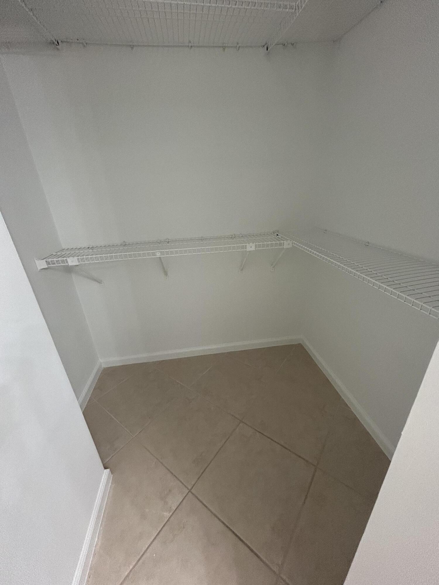 INDEPENDENCE BAY - Residential