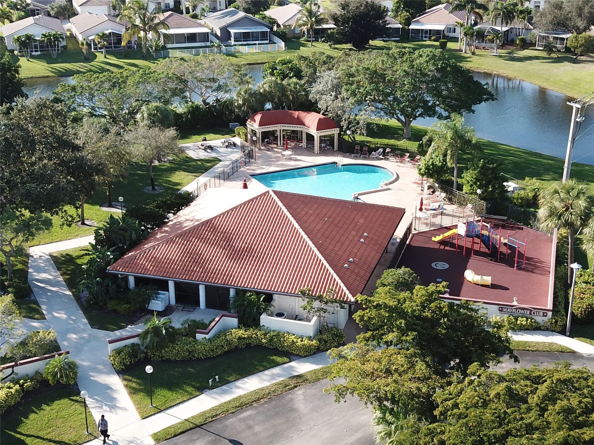 INDEPENDENCE BAY - Residential