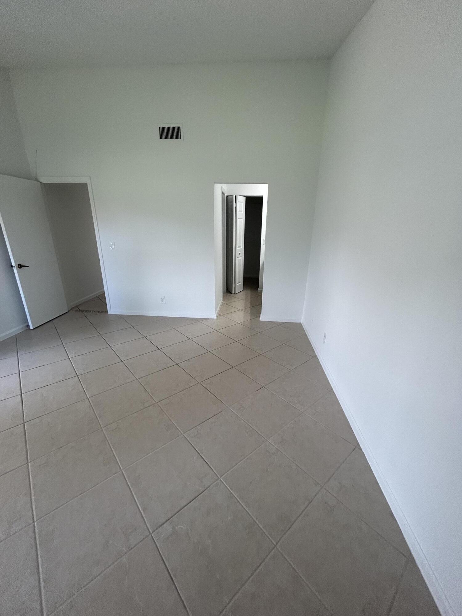 INDEPENDENCE BAY - Residential