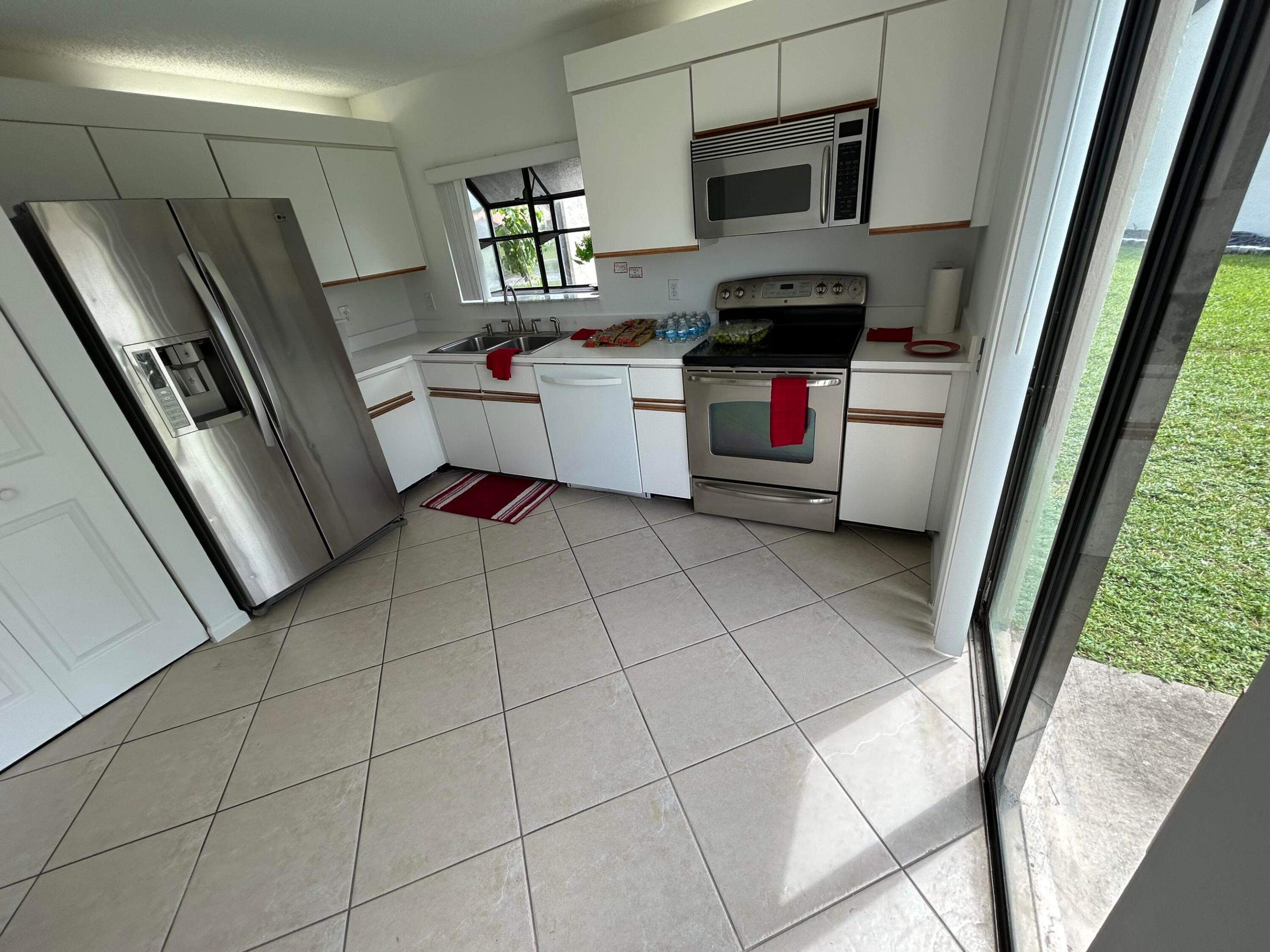 INDEPENDENCE BAY - Residential