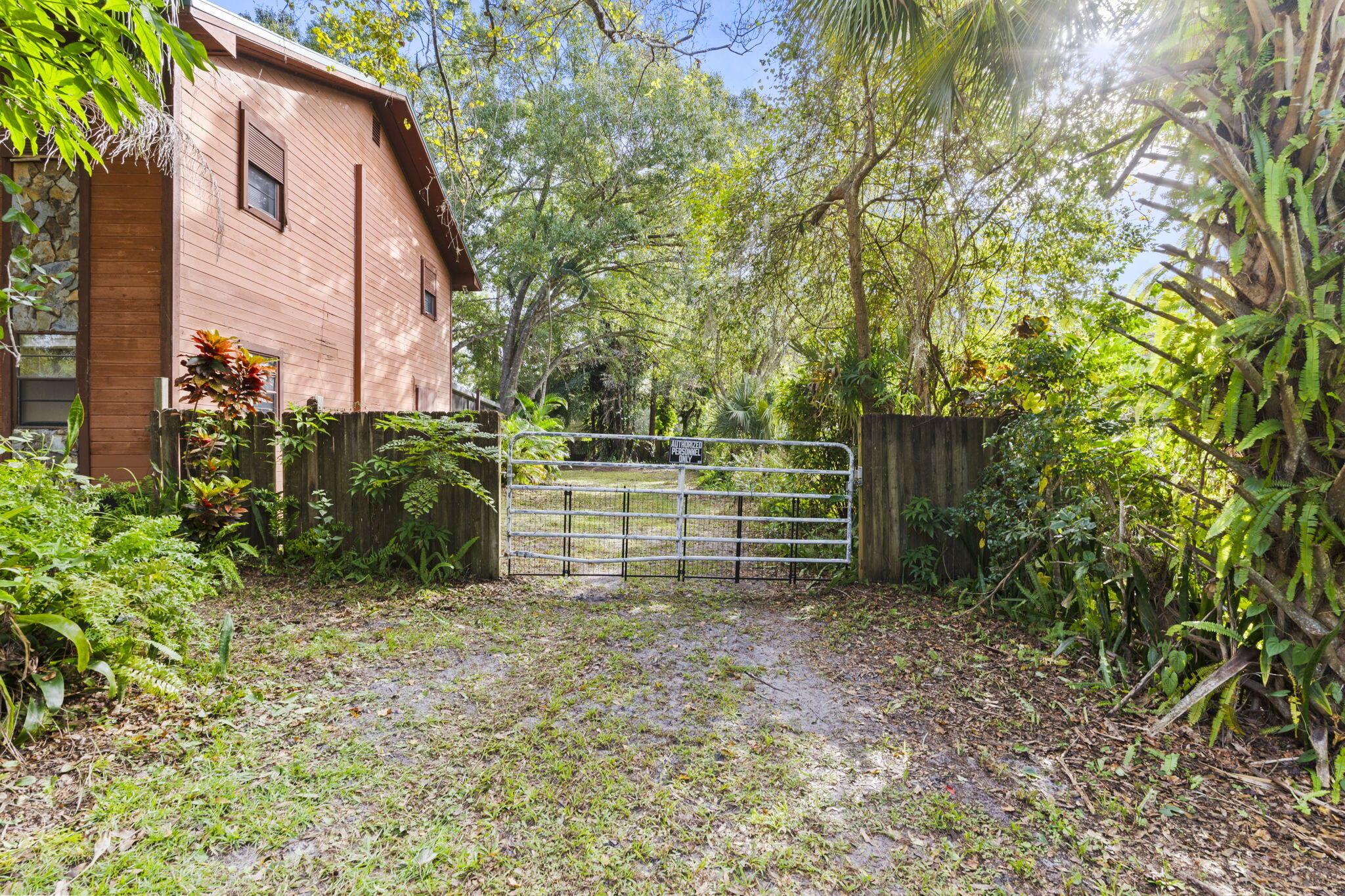 INDIAN RIVER ESTATES UNIT - Residential