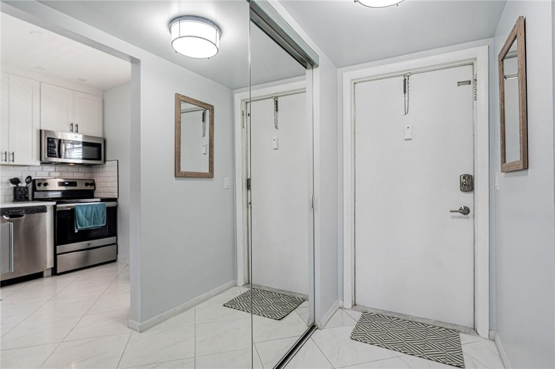 Oriole Gardens III - Residential