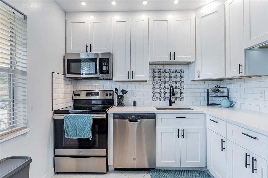 Oriole Gardens III - Residential