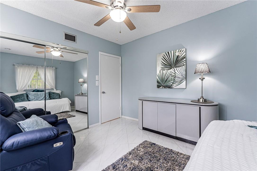 Oriole Gardens III - Residential