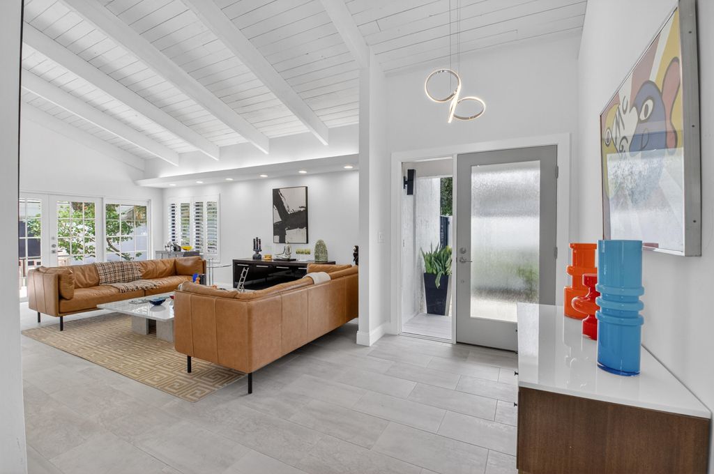 Photo of 7368 Woodmont Court, Boca Raton, FL 33434 (MLS # B26024192)