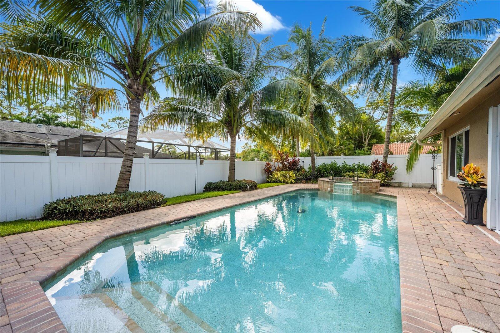 SUGAR POND MANOR OF WELLI - Residential Lease