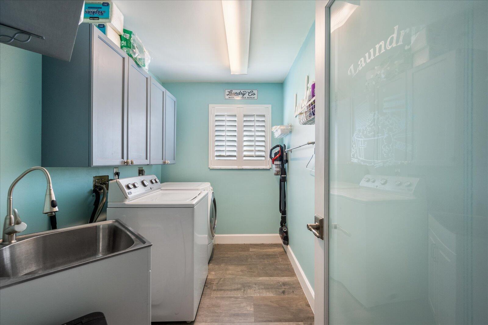 SUGAR POND MANOR OF WELLI - Residential Lease