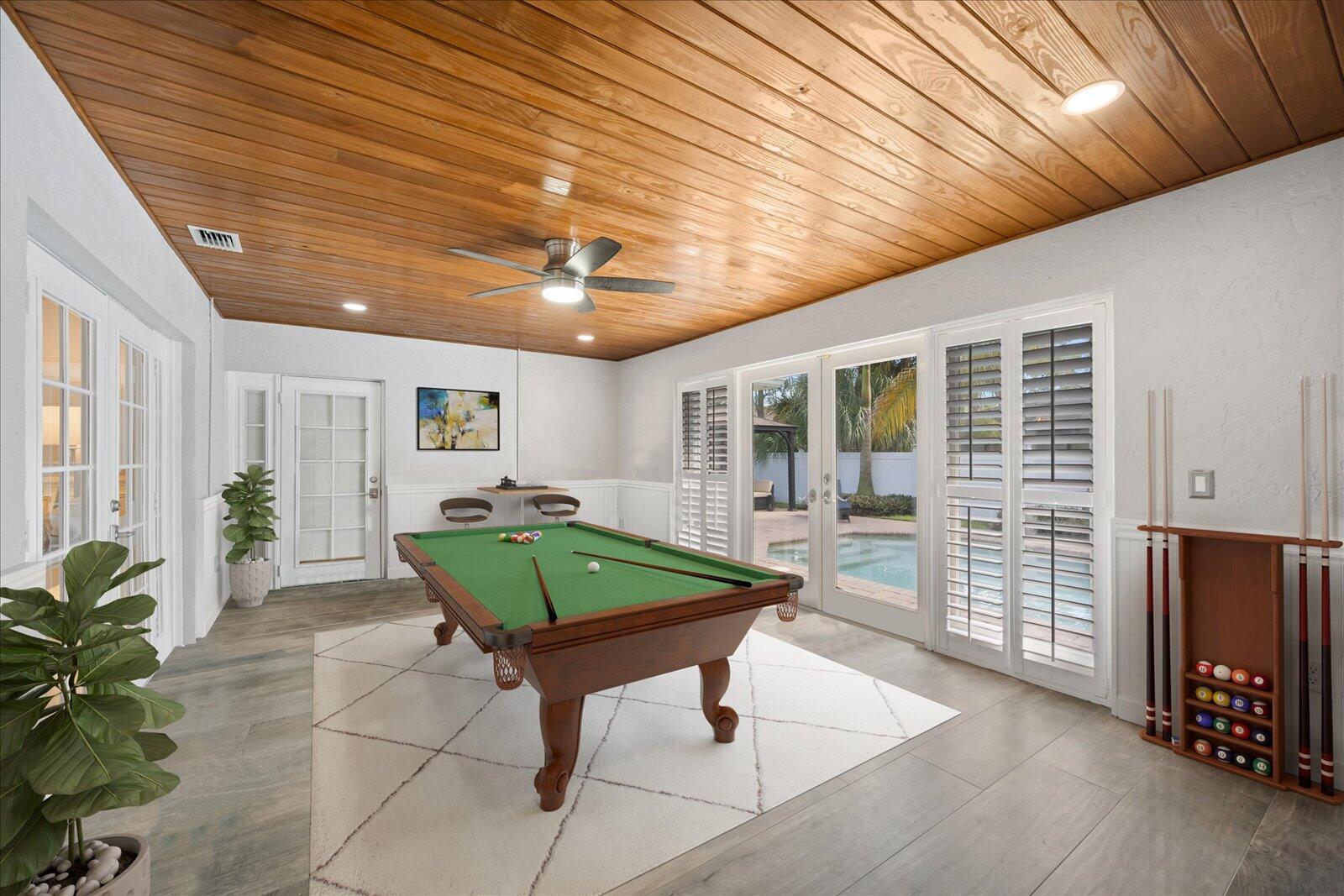 SUGAR POND MANOR OF WELLI - Residential Lease