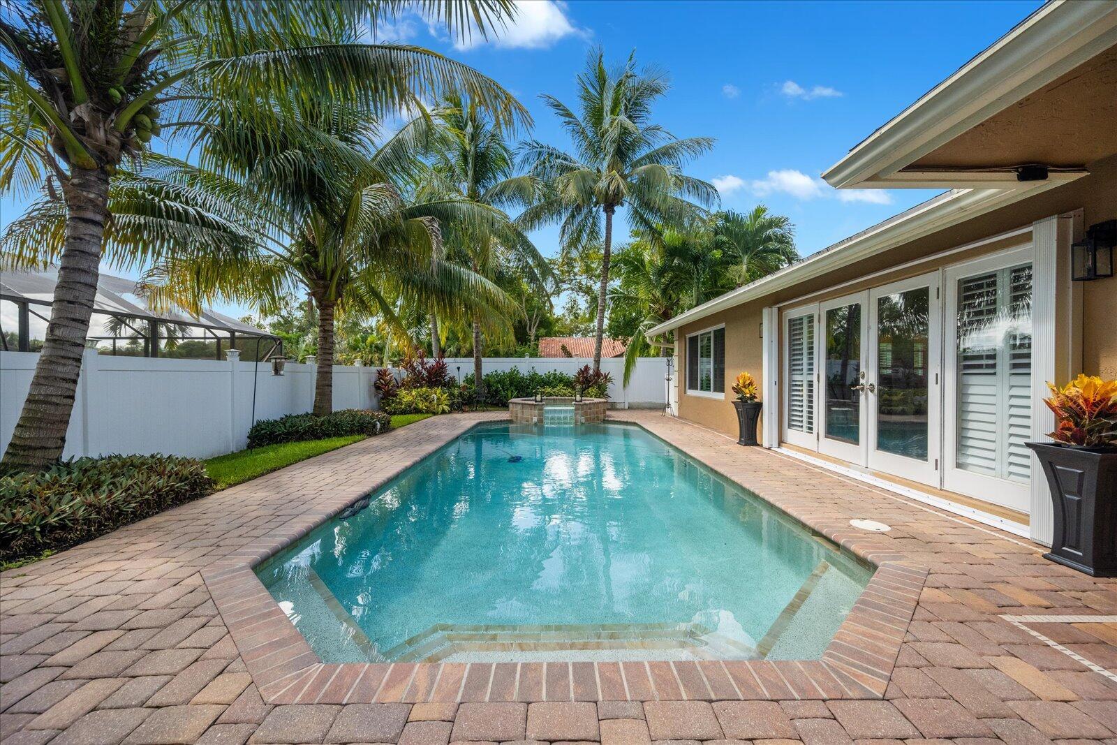 SUGAR POND MANOR OF WELLI - Residential Lease