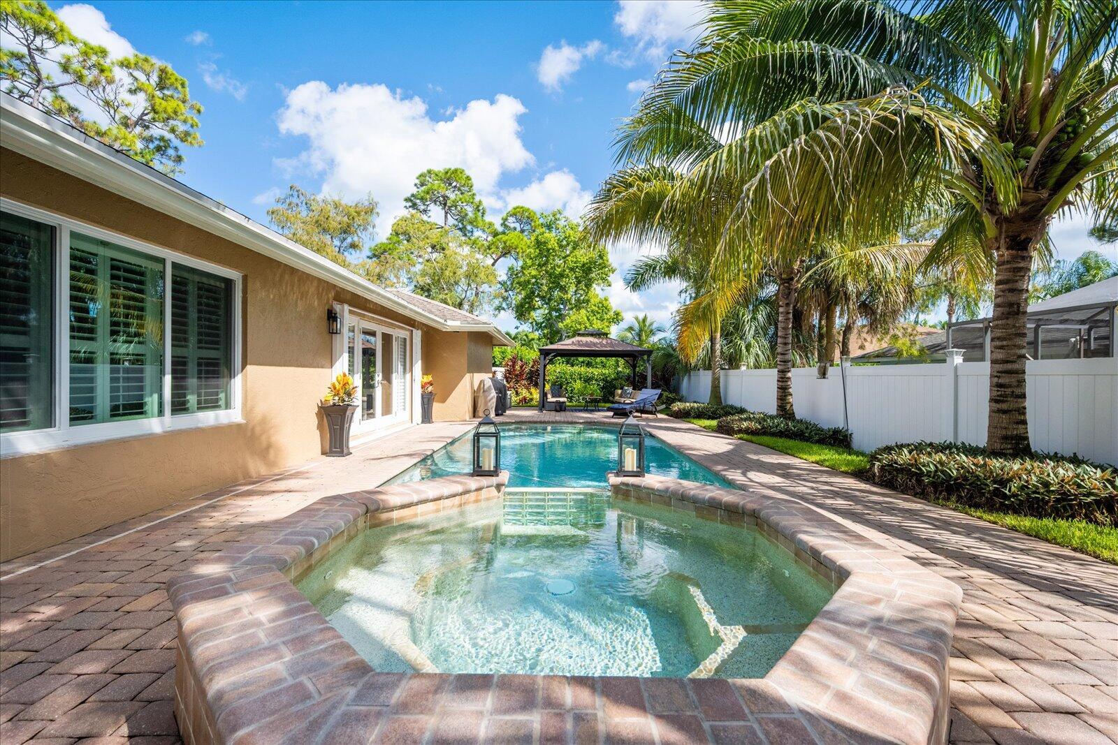 SUGAR POND MANOR OF WELLI - Residential Lease