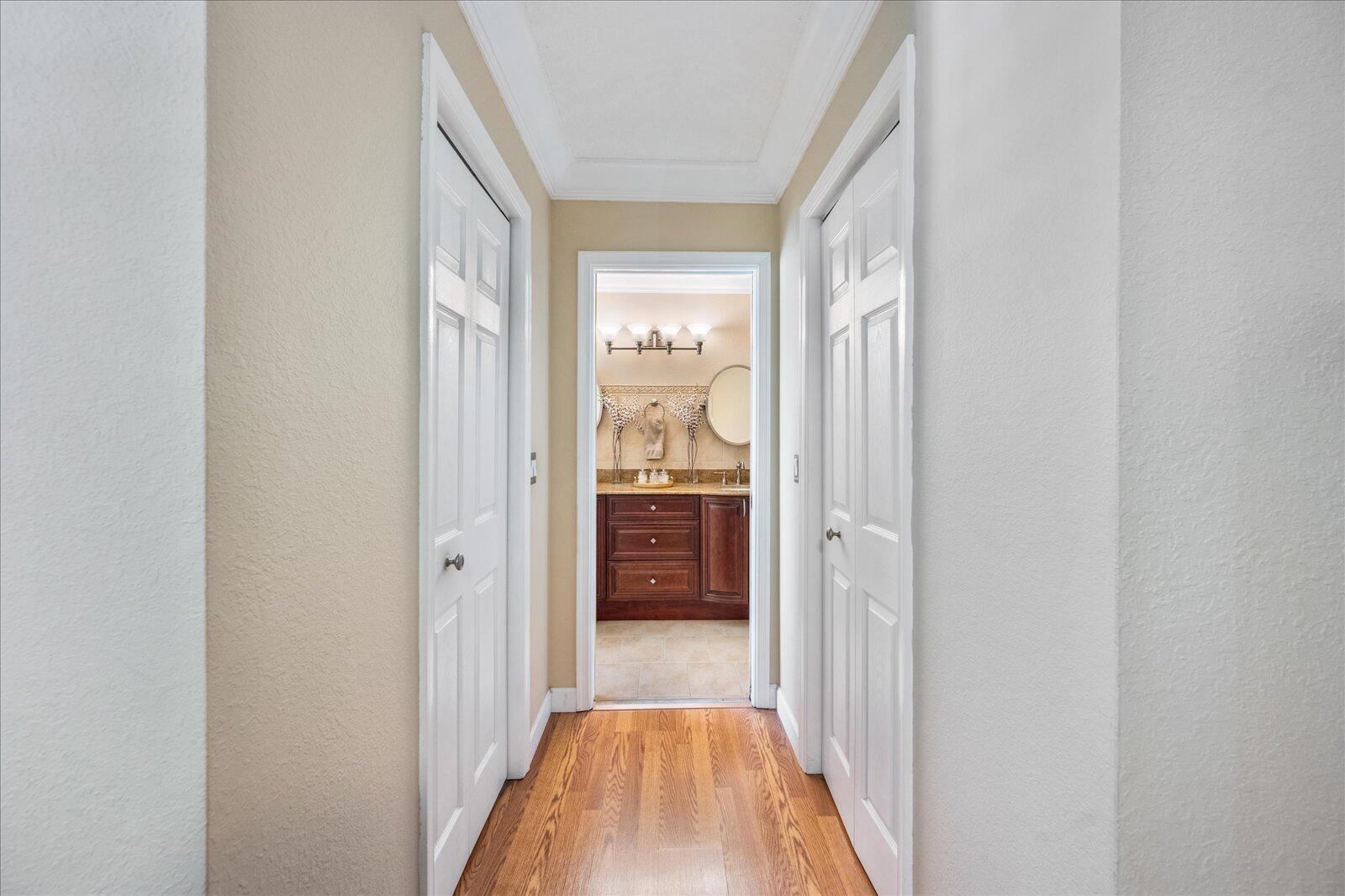 SUGAR POND MANOR OF WELLI - Residential Lease