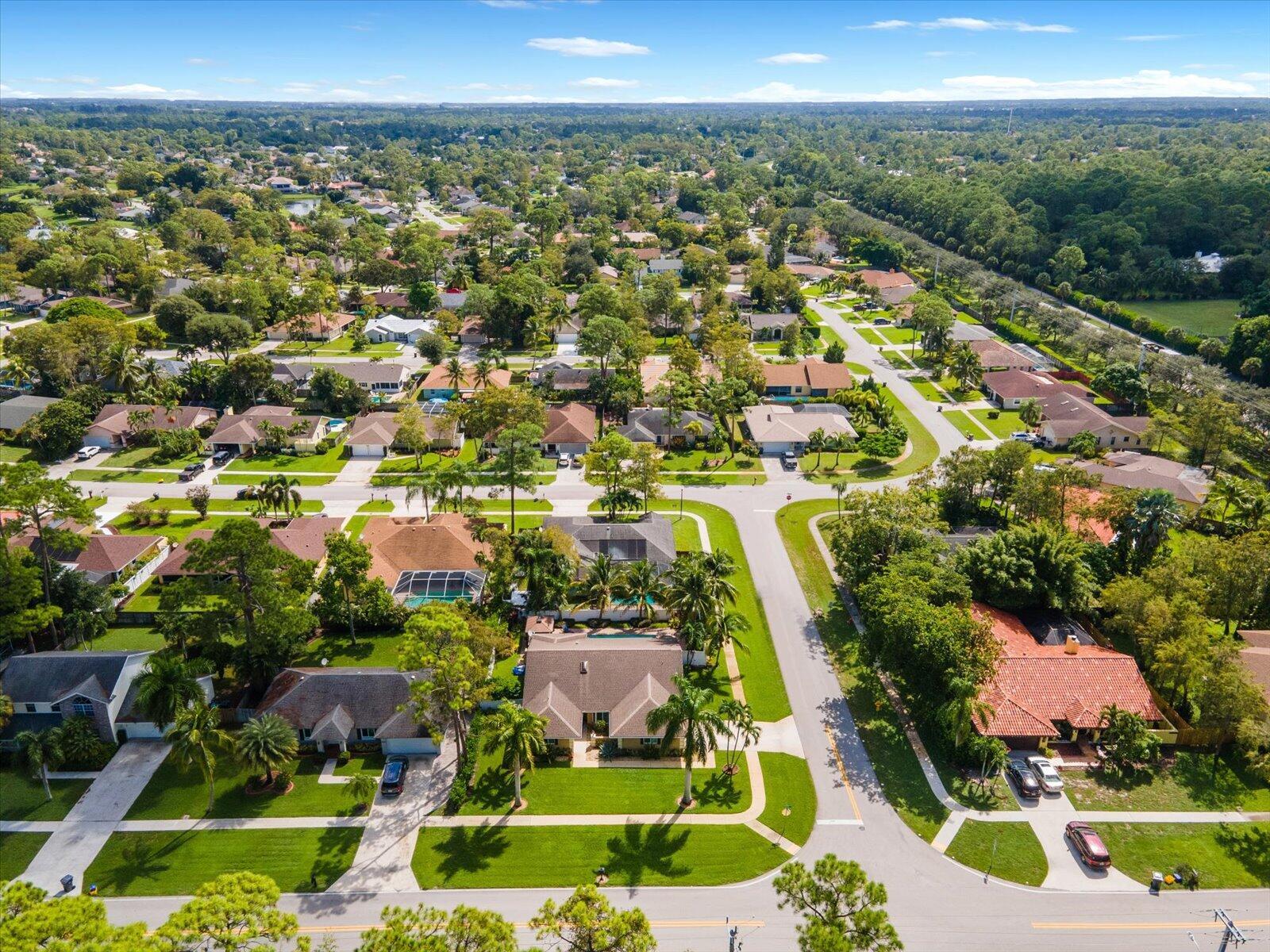 SUGAR POND MANOR OF WELLI - Residential Lease