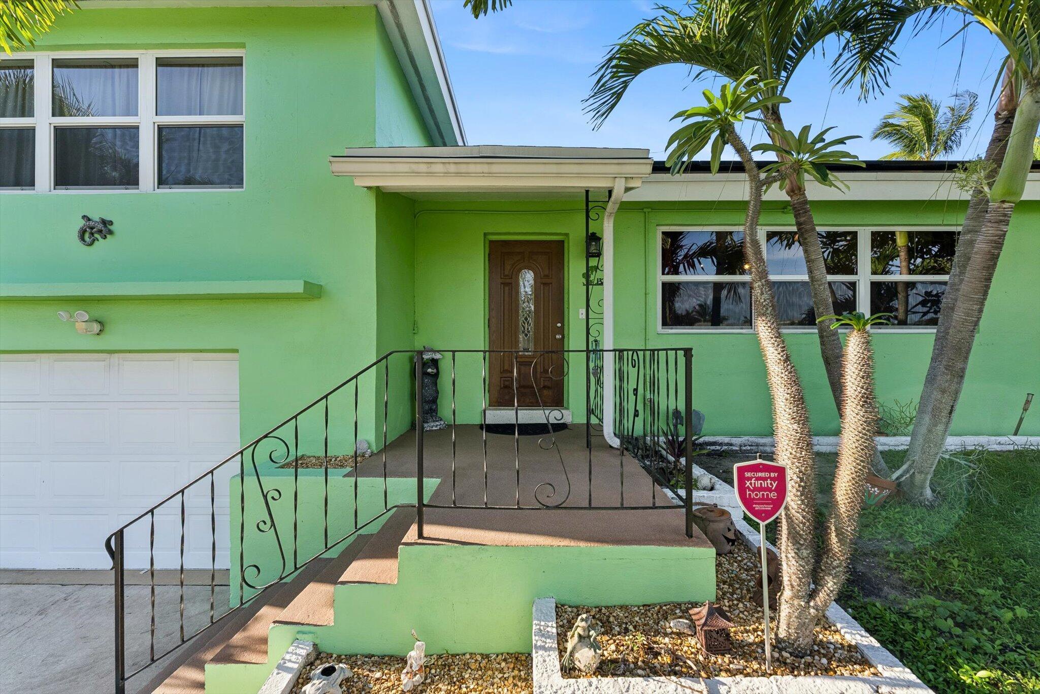 1320 Ontario Drive