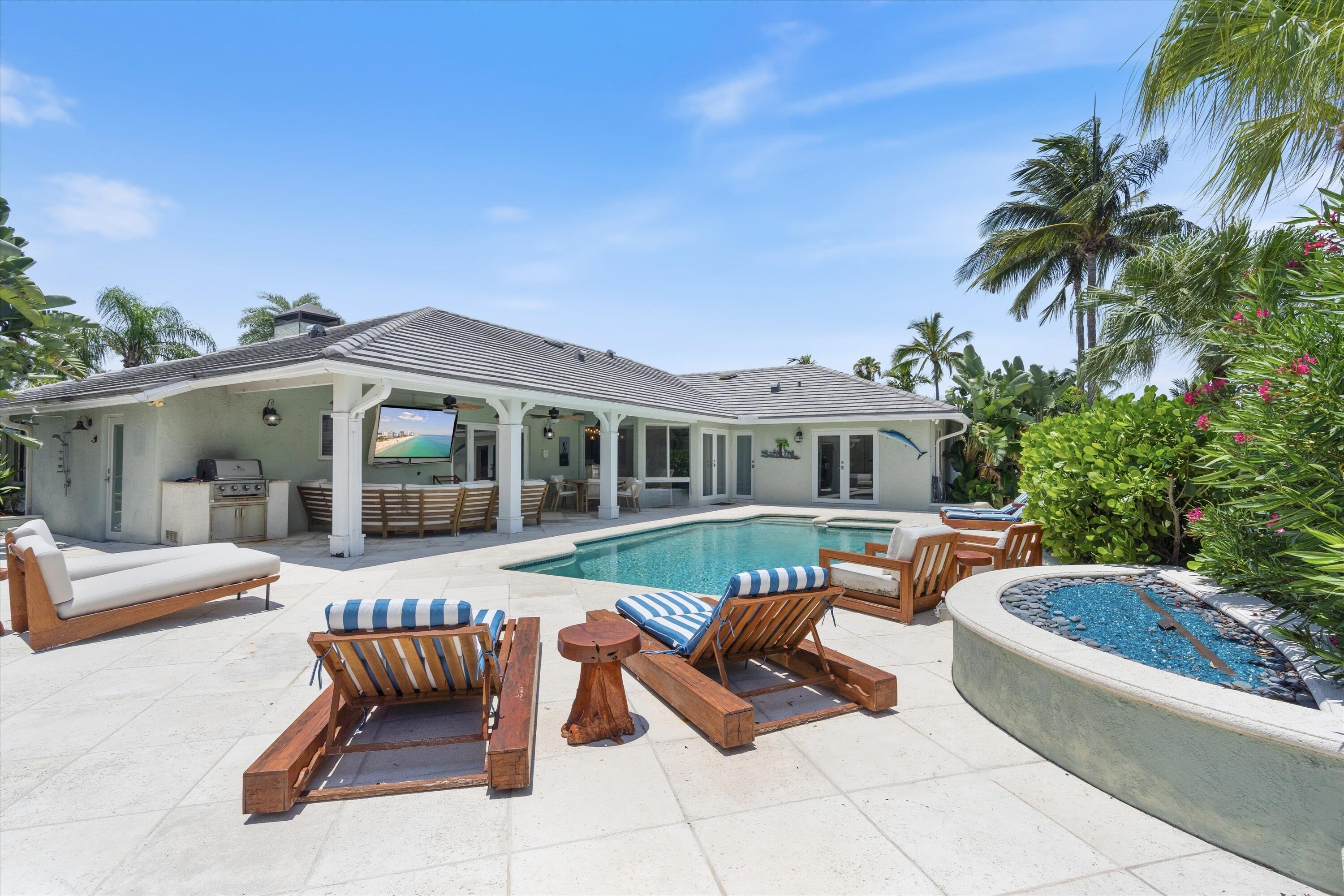 BOCA BAY COLONY - Residential