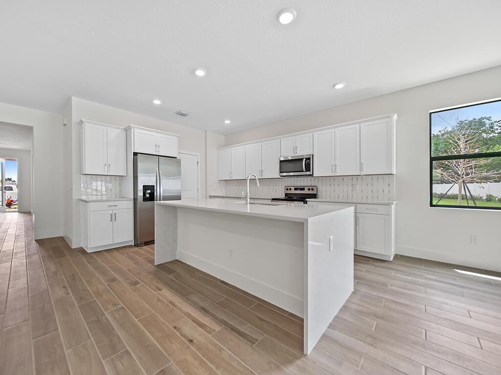 Photo of 1520 SW Lago Circle, Palm City, FL 34990 (MLS # R10979012)