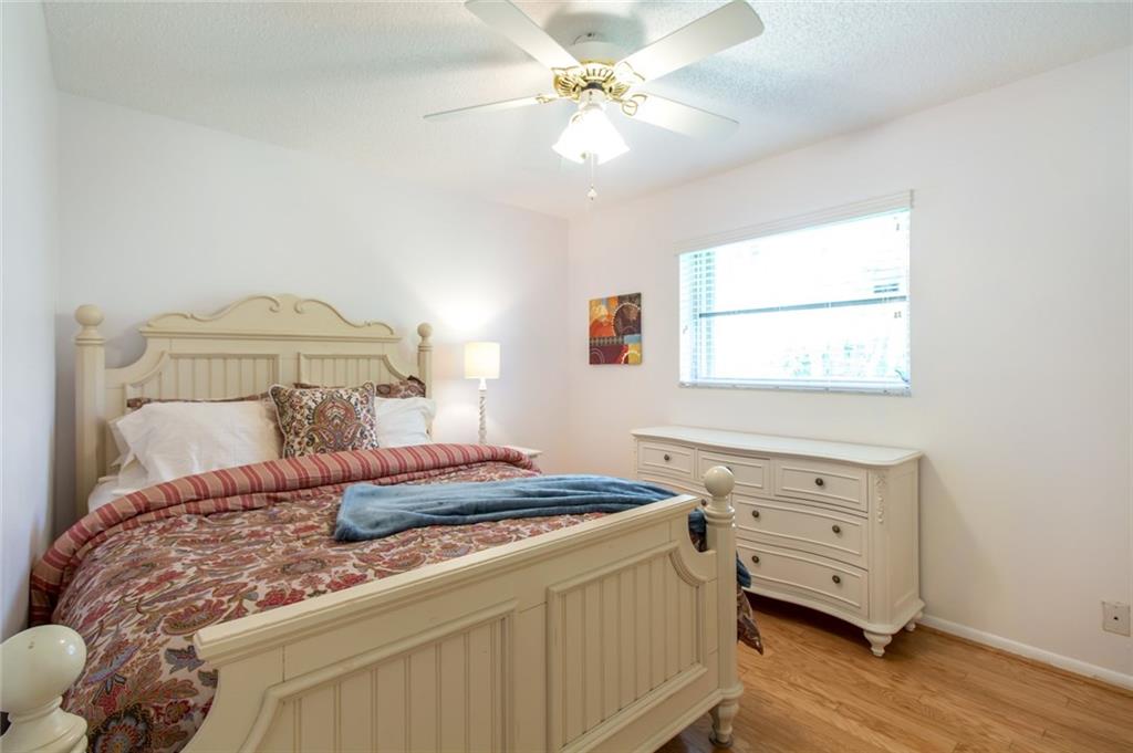 Maplewood 80-37 B - Residential