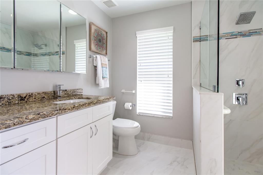 Maplewood 80-37 B - Residential