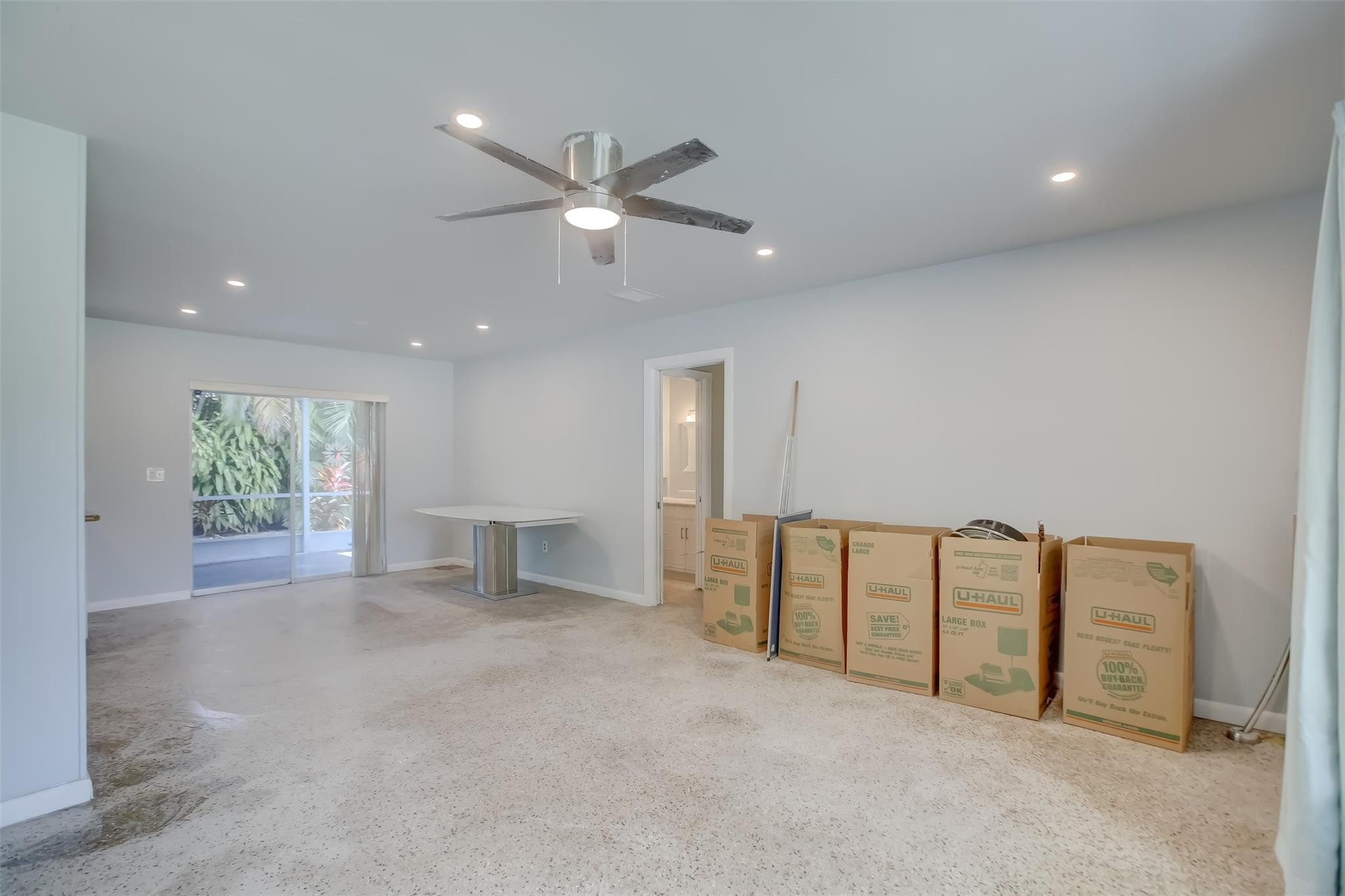 Cresthaven 11 53-41 B - Residential Lease