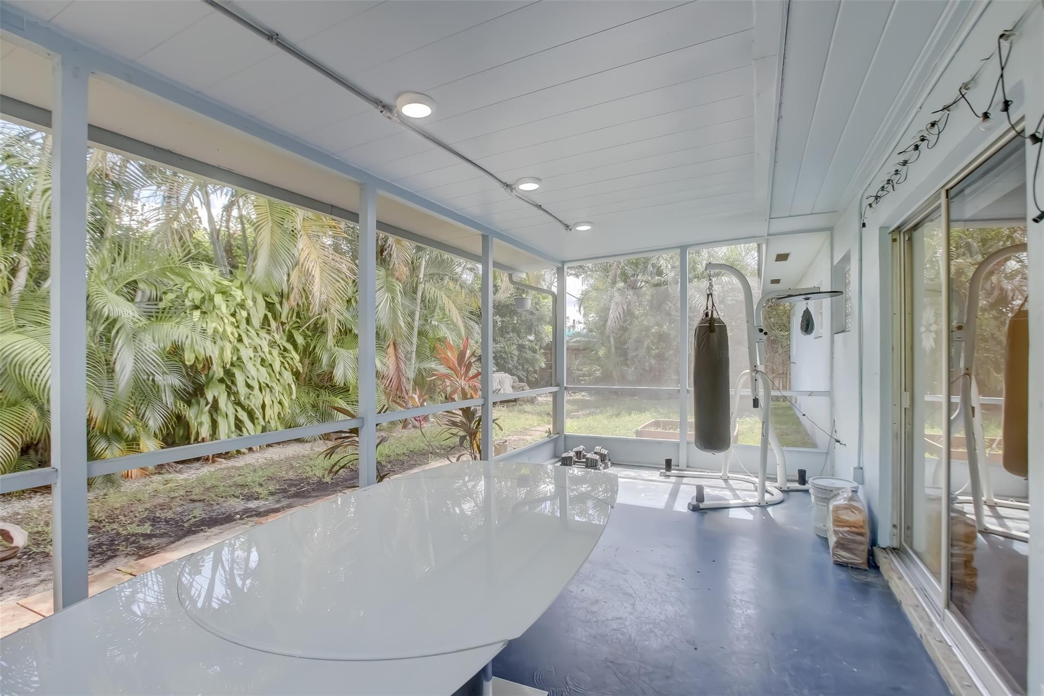 Cresthaven 11 53-41 B - Residential Lease