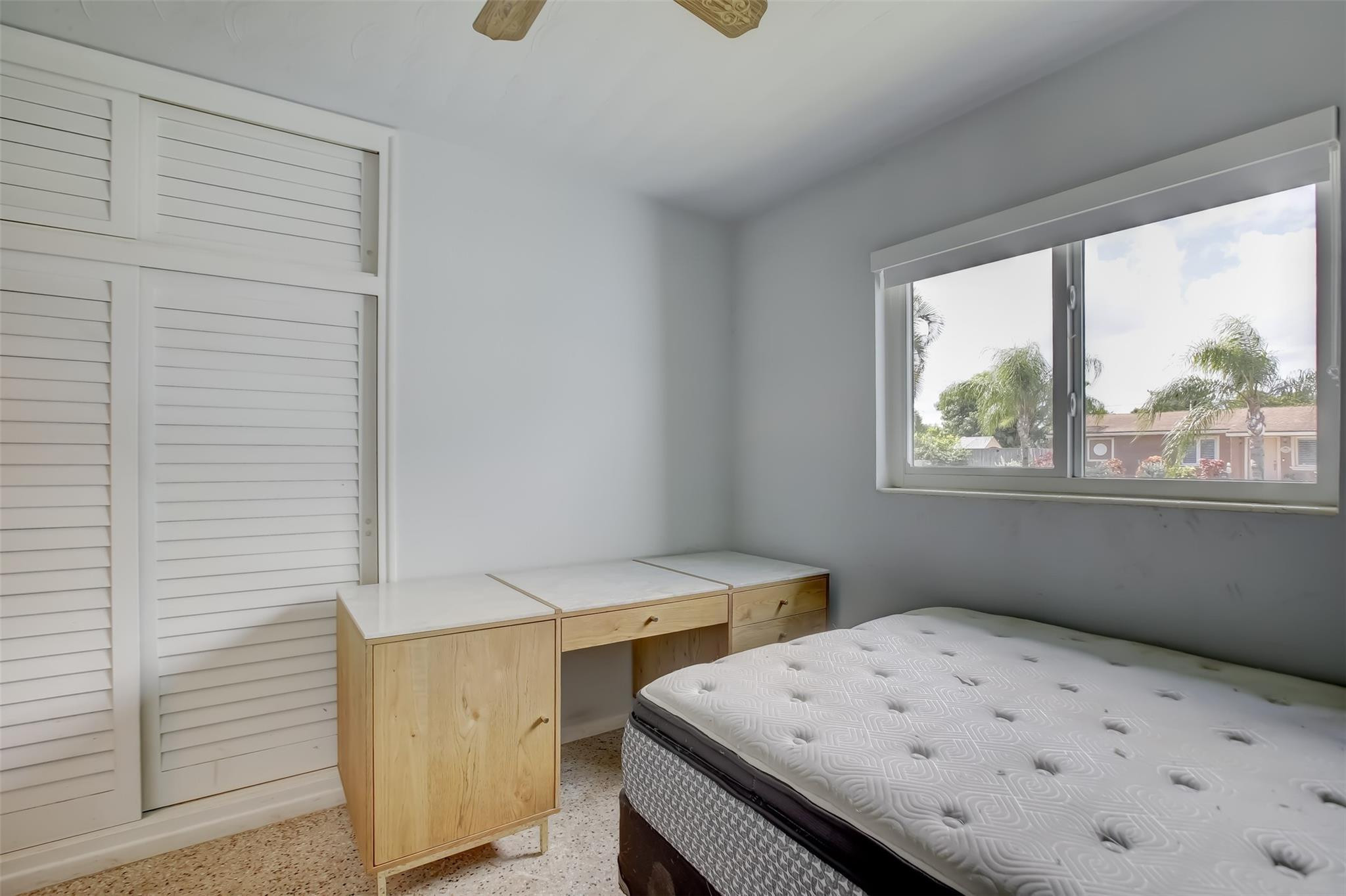 Cresthaven 11 53-41 B - Residential Lease