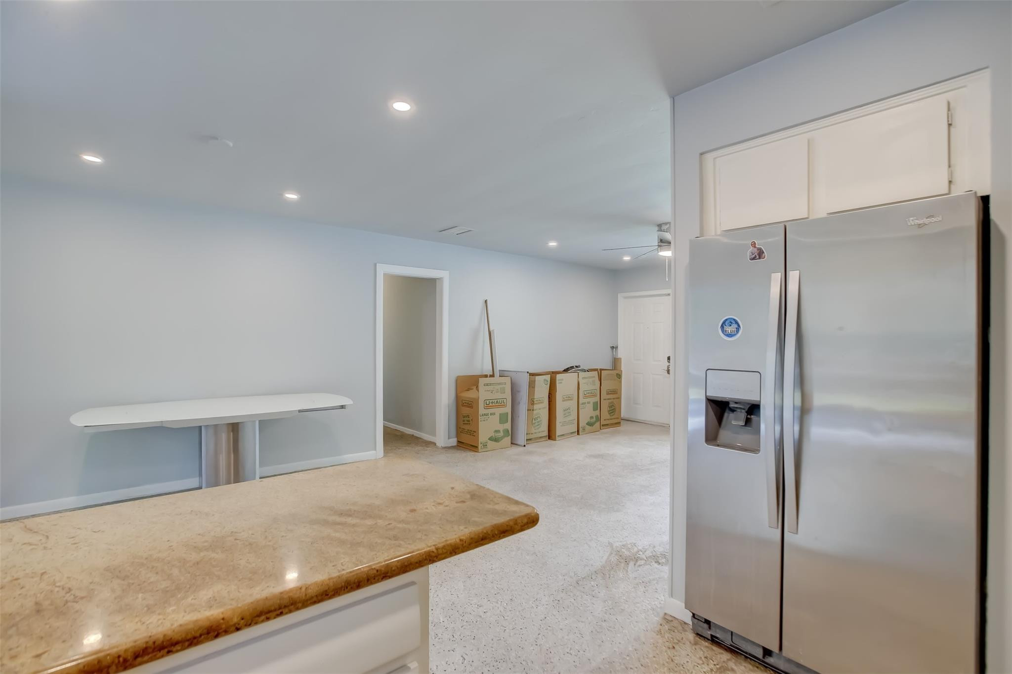 Cresthaven 11 53-41 B - Residential Lease