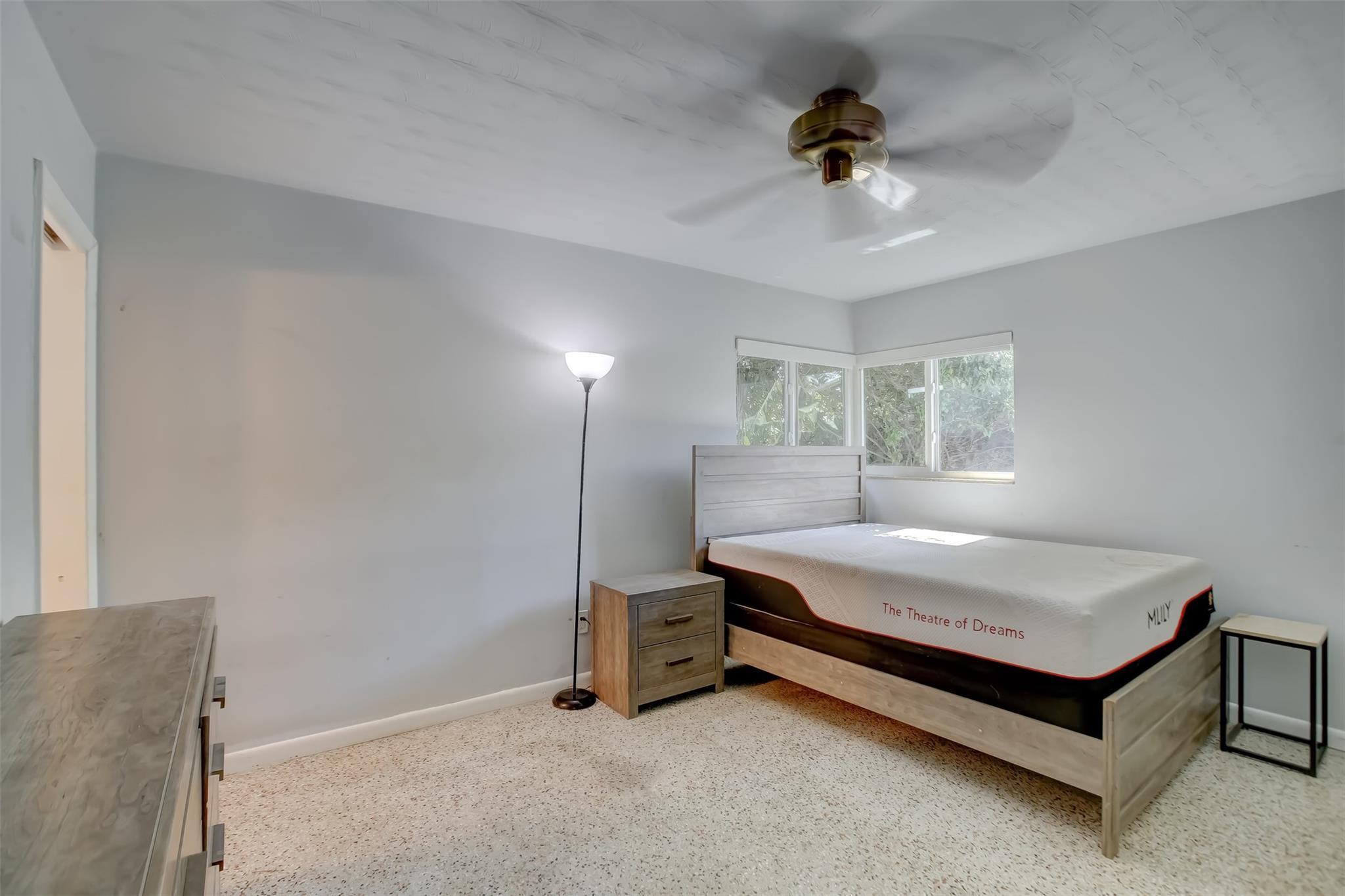 Cresthaven 11 53-41 B - Residential Lease