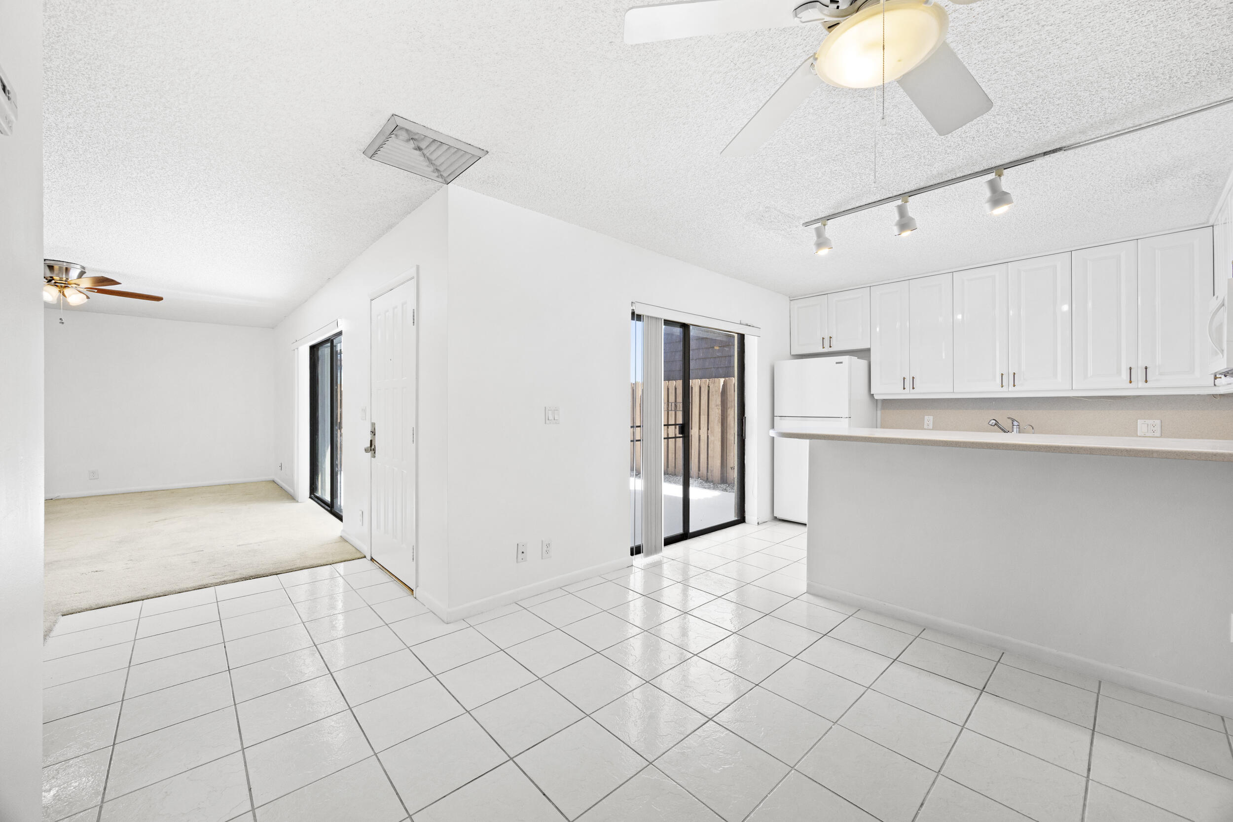 RIVER PINES - Residential
