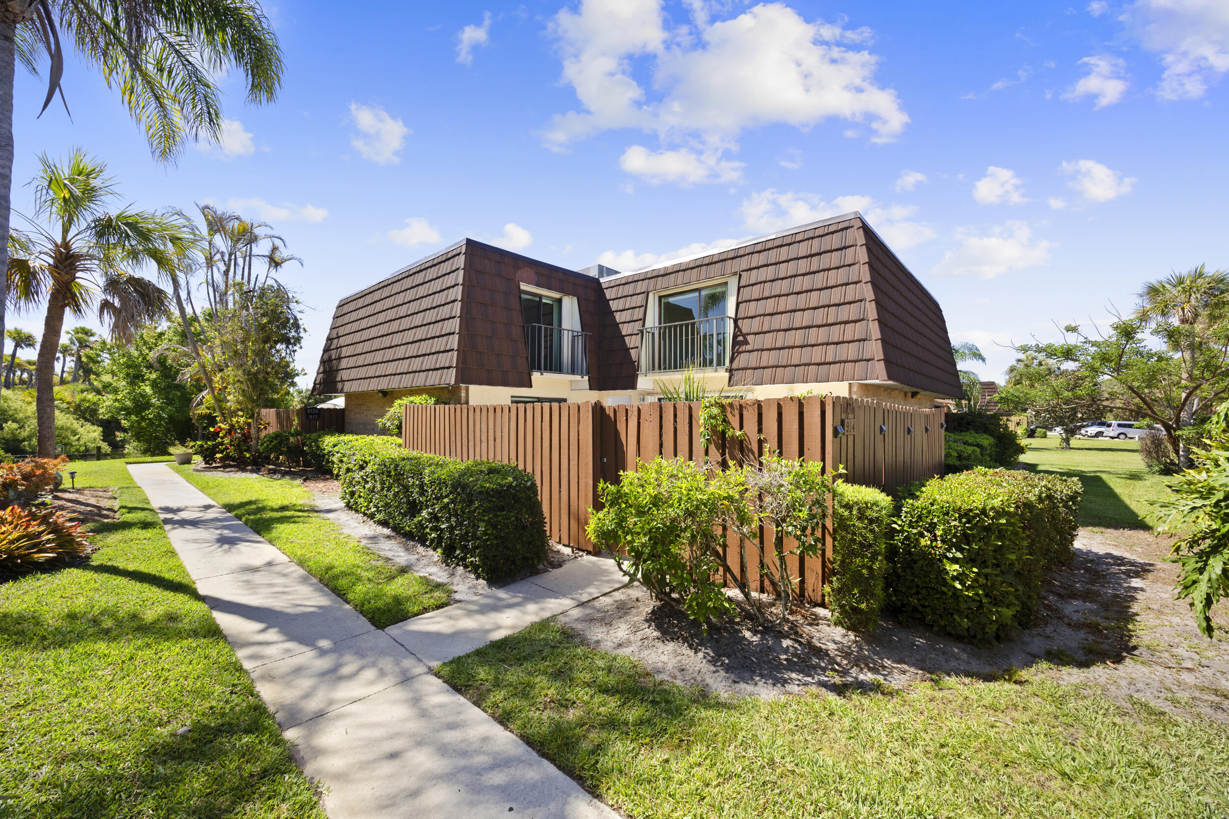 RIVER PINES - Residential