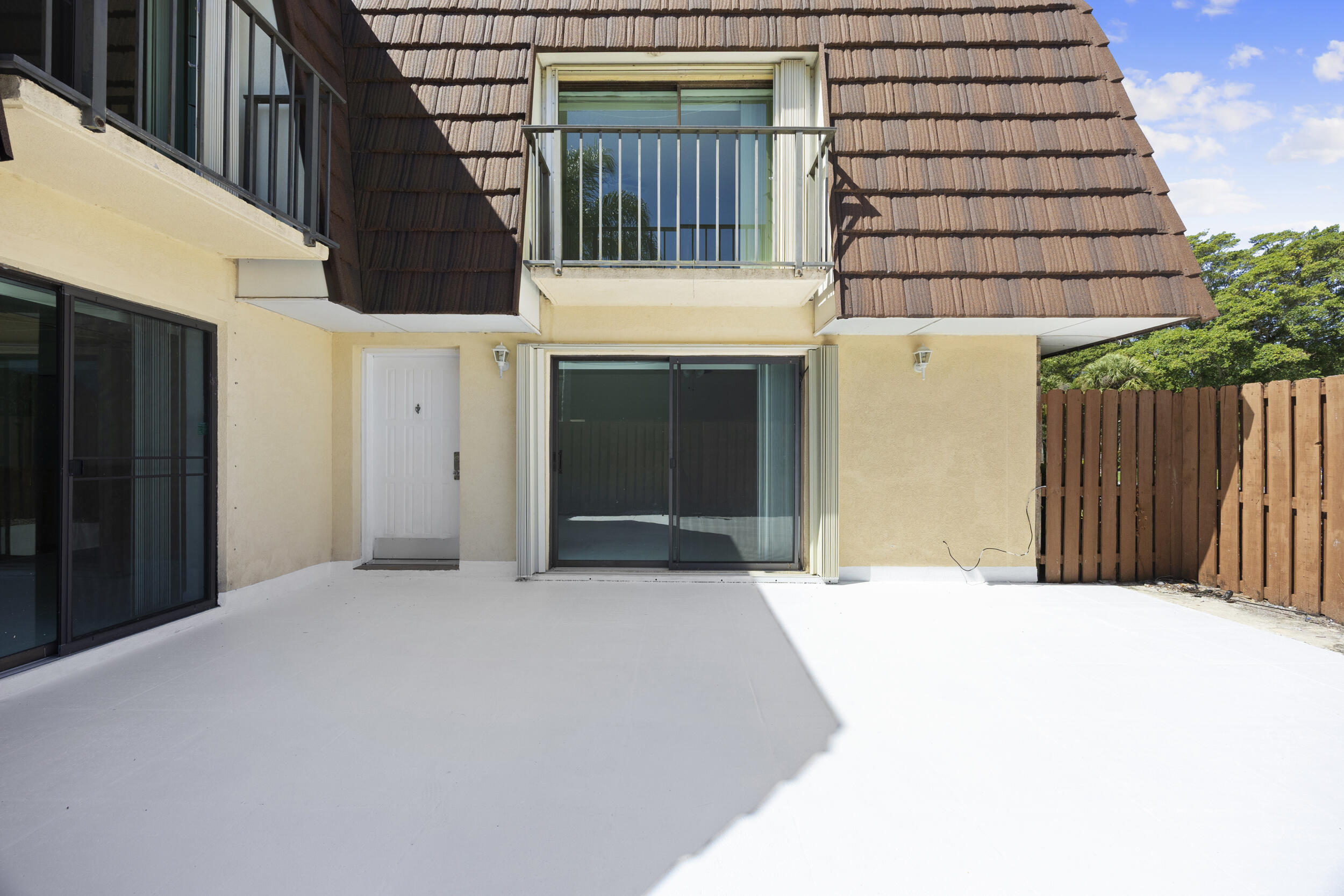 6136 SE Riverboat Drive