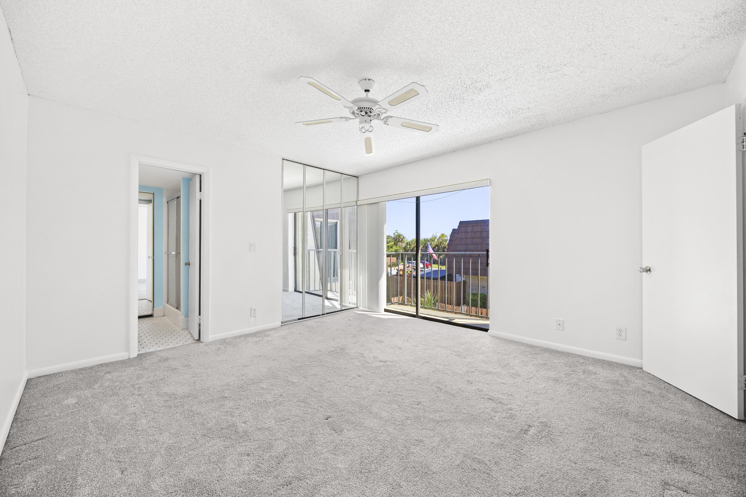 RIVER PINES - Residential