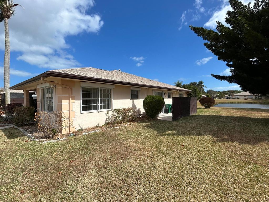 Photo of 5828 Honeybell 41d Court #41, Fort Pierce, FL 34982 (MLS # R11165288)