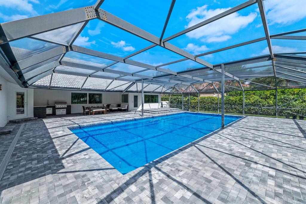 WELLINGTON AERO CLUB OF T - Residential