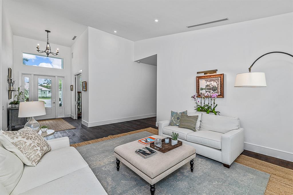 WELLINGTON AERO CLUB OF T - Residential