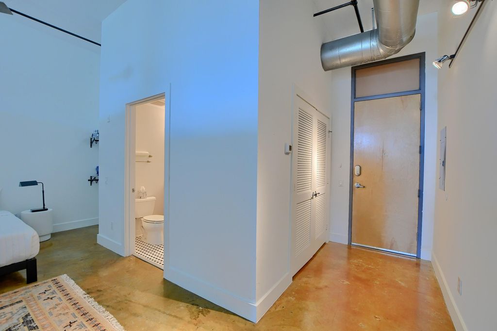 Photo of 180 NE 4th Avenue #406, Delray Beach, FL 33483 (MLS # R11028219)
