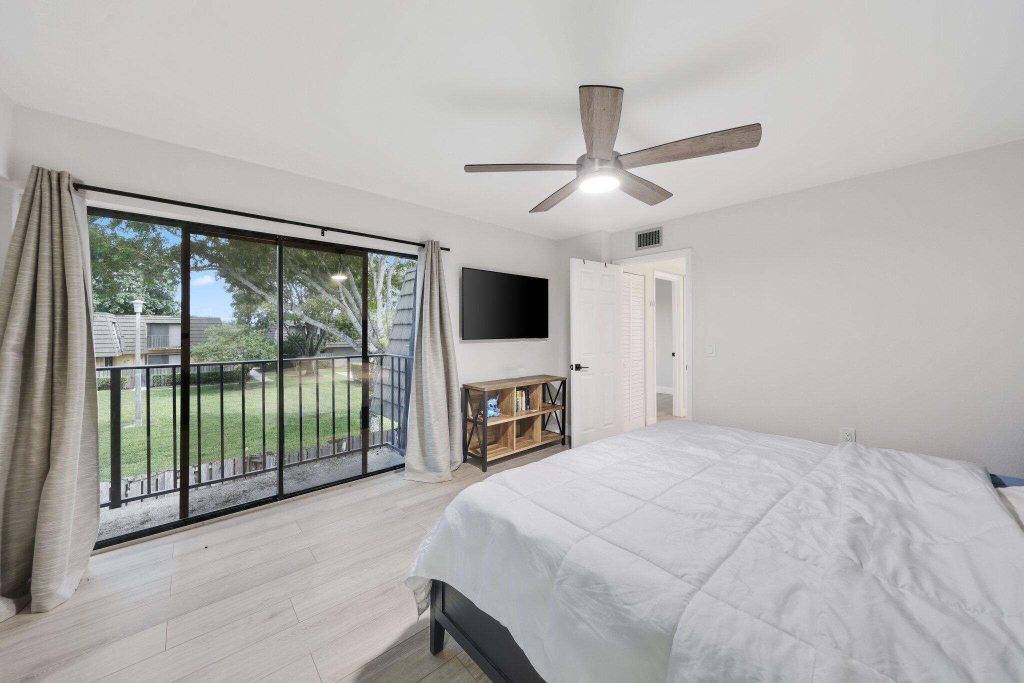 VILLAGE OF SANDALWOOD LAK - Residential