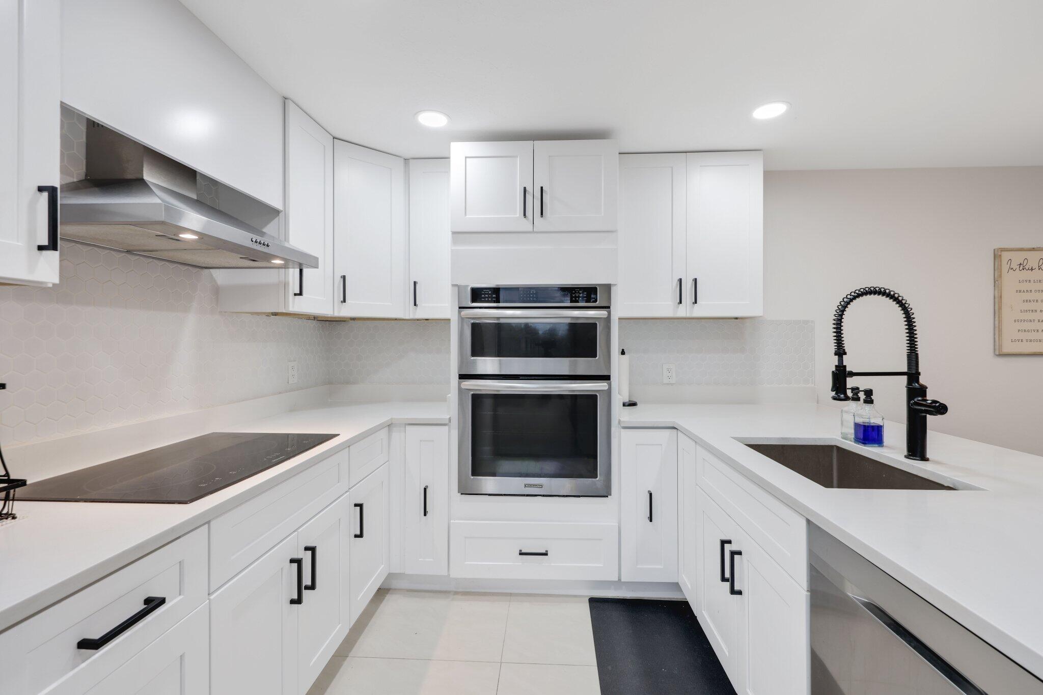 VILLAGE OF SANDALWOOD LAK - Residential