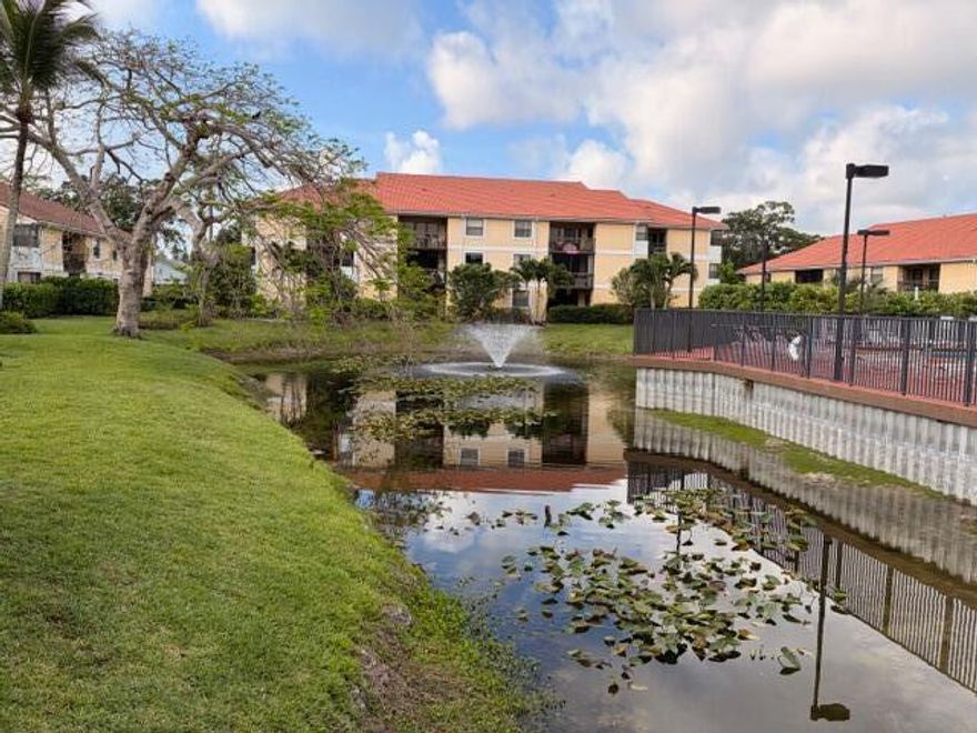 Beautifully remodeled apartment in the desirable Grand Oasis community. This unit features a modern open kitchen with brand-new cabinetry, updated countertops, and new appliances. The bathroom has been fully renovated, and the unit also offers fresh interior paint and tile flooring throughout. Move-in ready and perfect for both homeowners and investors. Conveniently located near shopping, dining, and major highways.