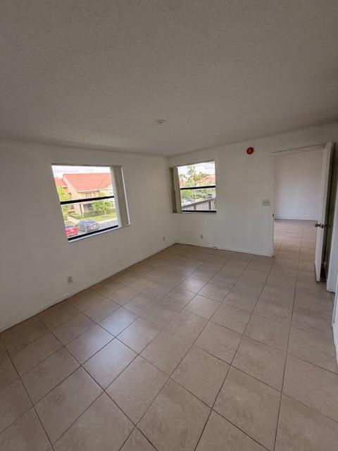 Grand Oasis Condo - Residential