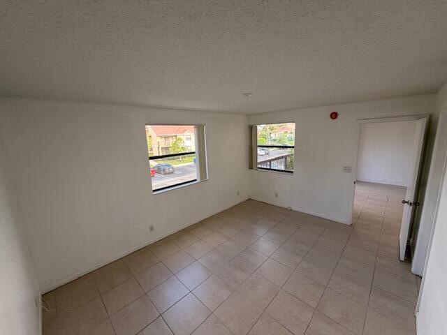 Grand Oasis Condo - Residential