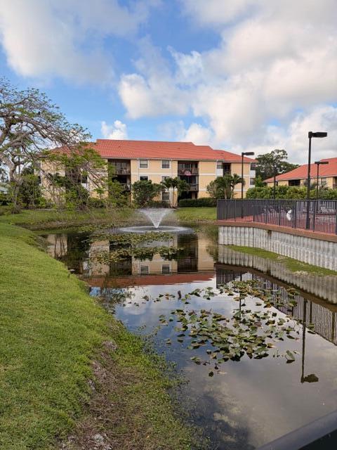 Grand Oasis Condo - Residential