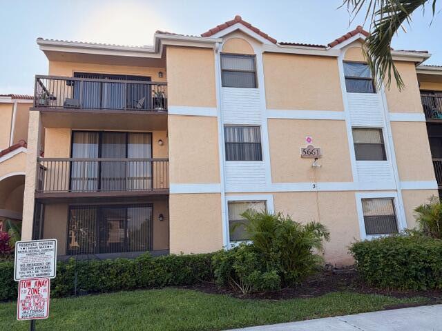 Grand Oasis Condo - Residential