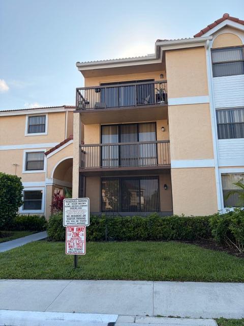 Grand Oasis Condo - Residential
