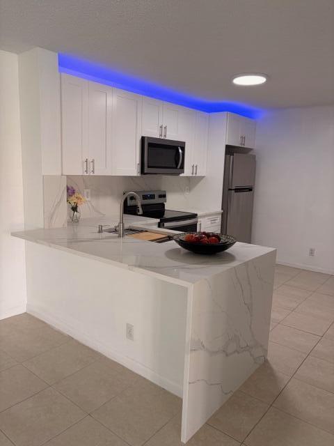 Grand Oasis Condo - Residential